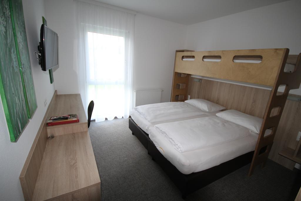 Bernstein-Motel Marchegg Zewnętrze zdjęcie